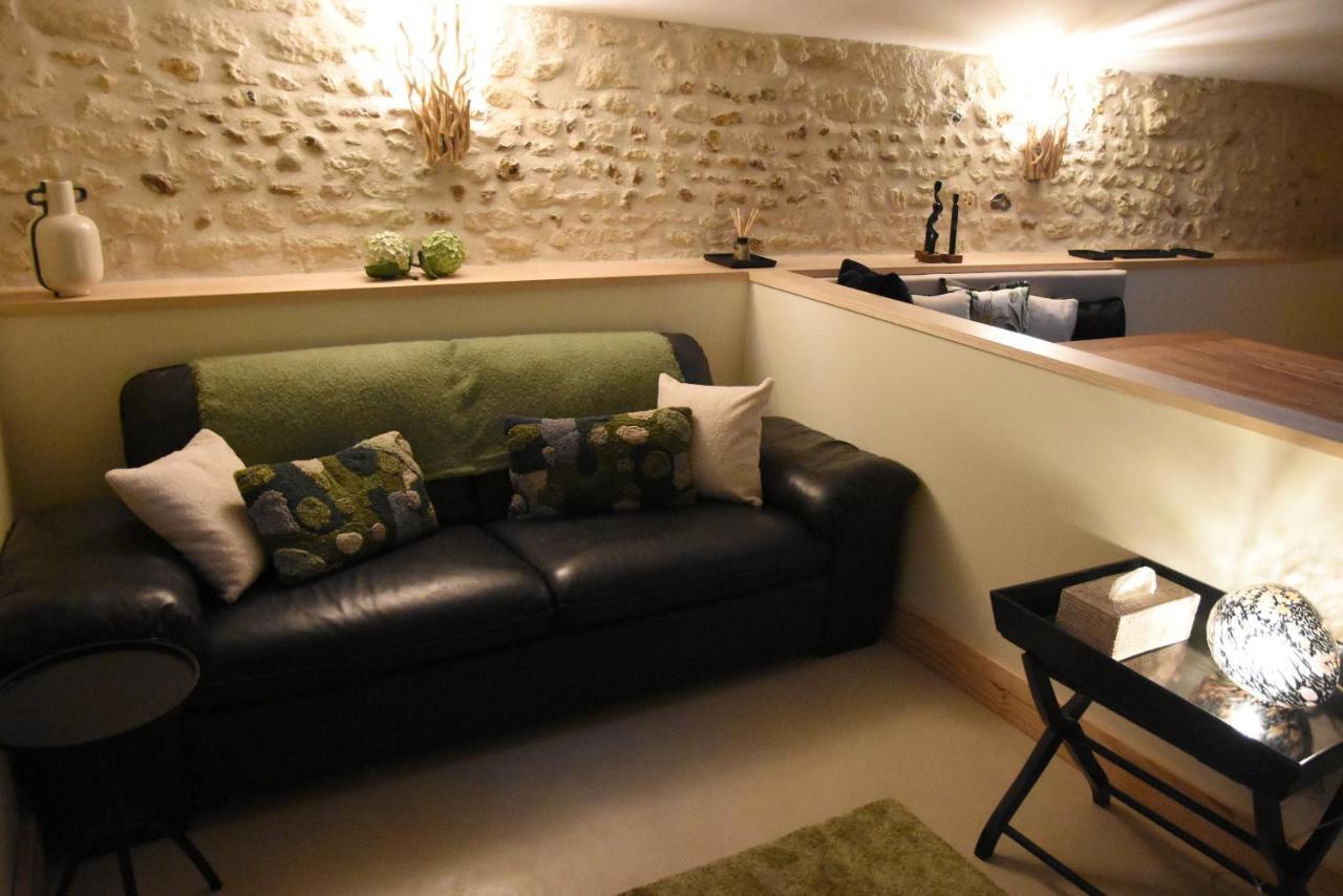 Girauderies Chambres D'Hotes/B+B Floirac  Exterior photo