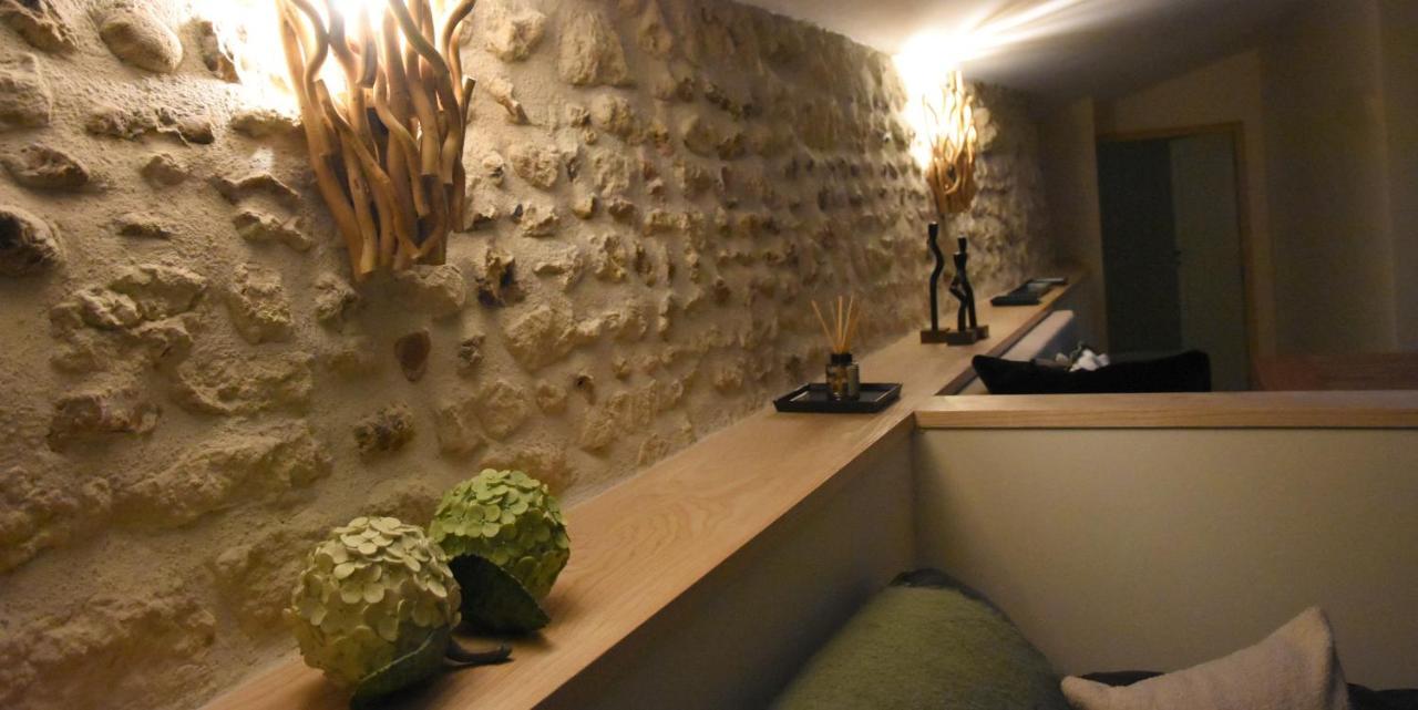 Girauderies Chambres D'Hotes/B+B Floirac  Exterior photo